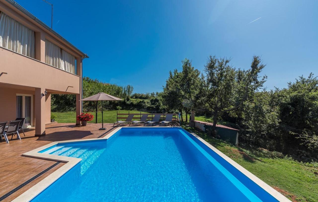 Apartment Kata With Private Pool Radetici Exterior photo